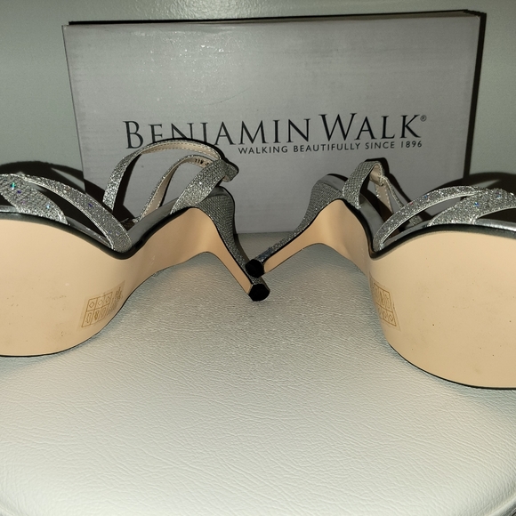 Benjamin Walk Silver Glitter Dulce Touch Ups Dyeables Heels, Size: 11 Wide - Picture 3 of 6